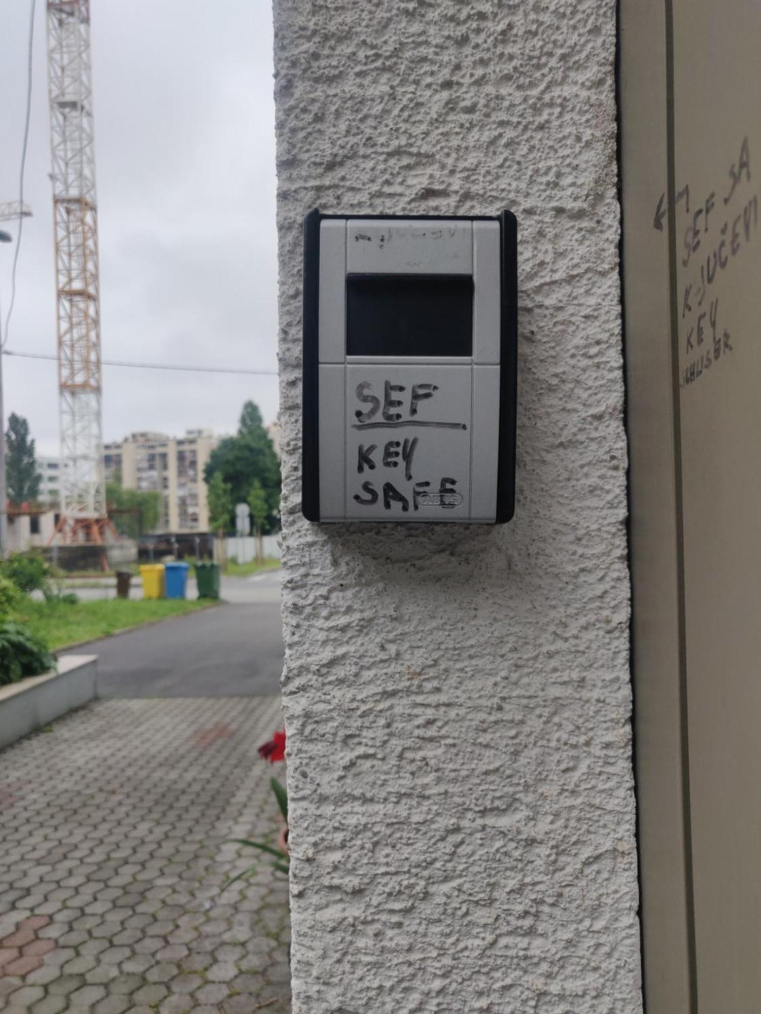 Apartman Malina Карловаць Екстер'єр фото